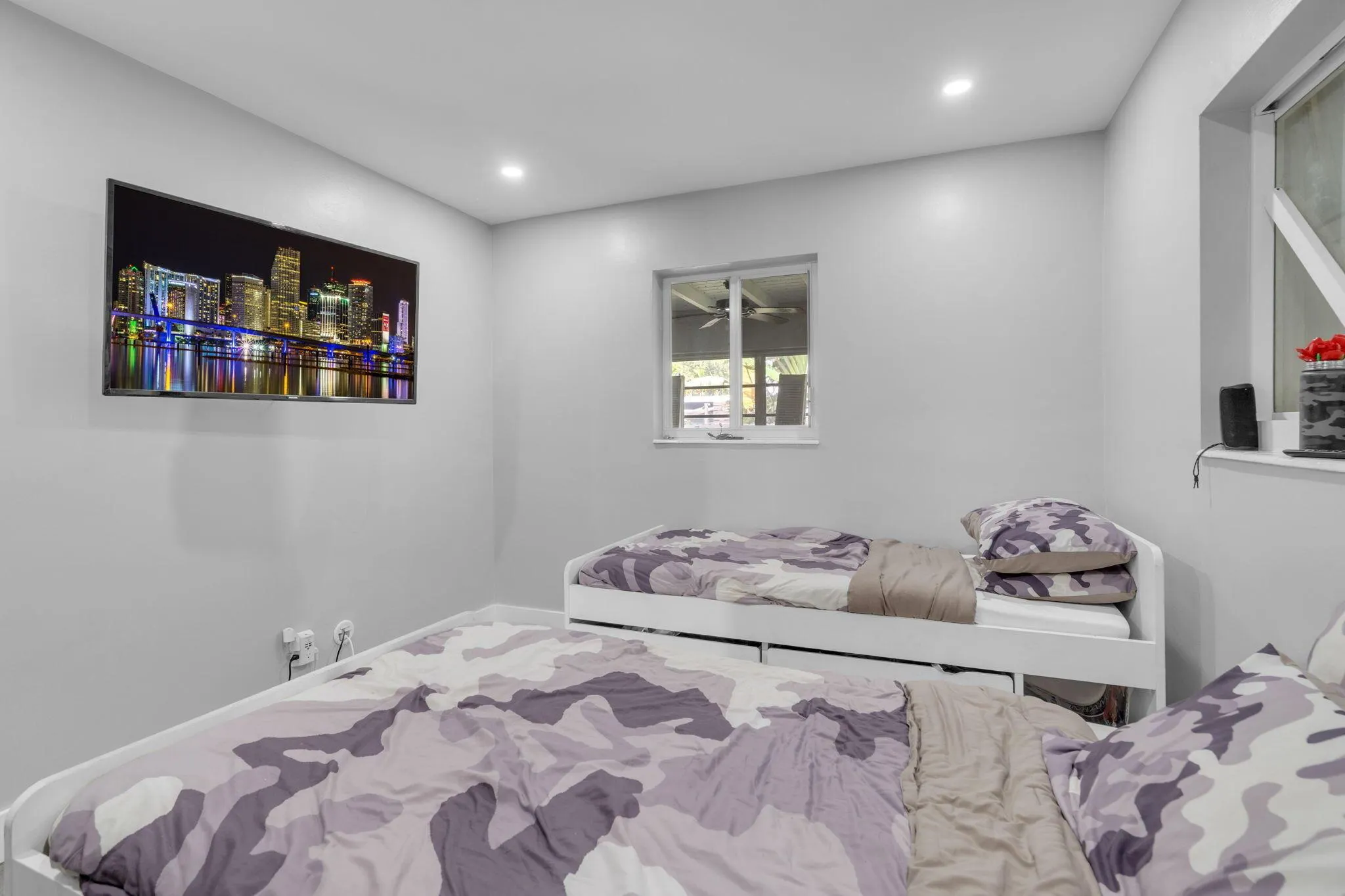 3301 SW 20th Court