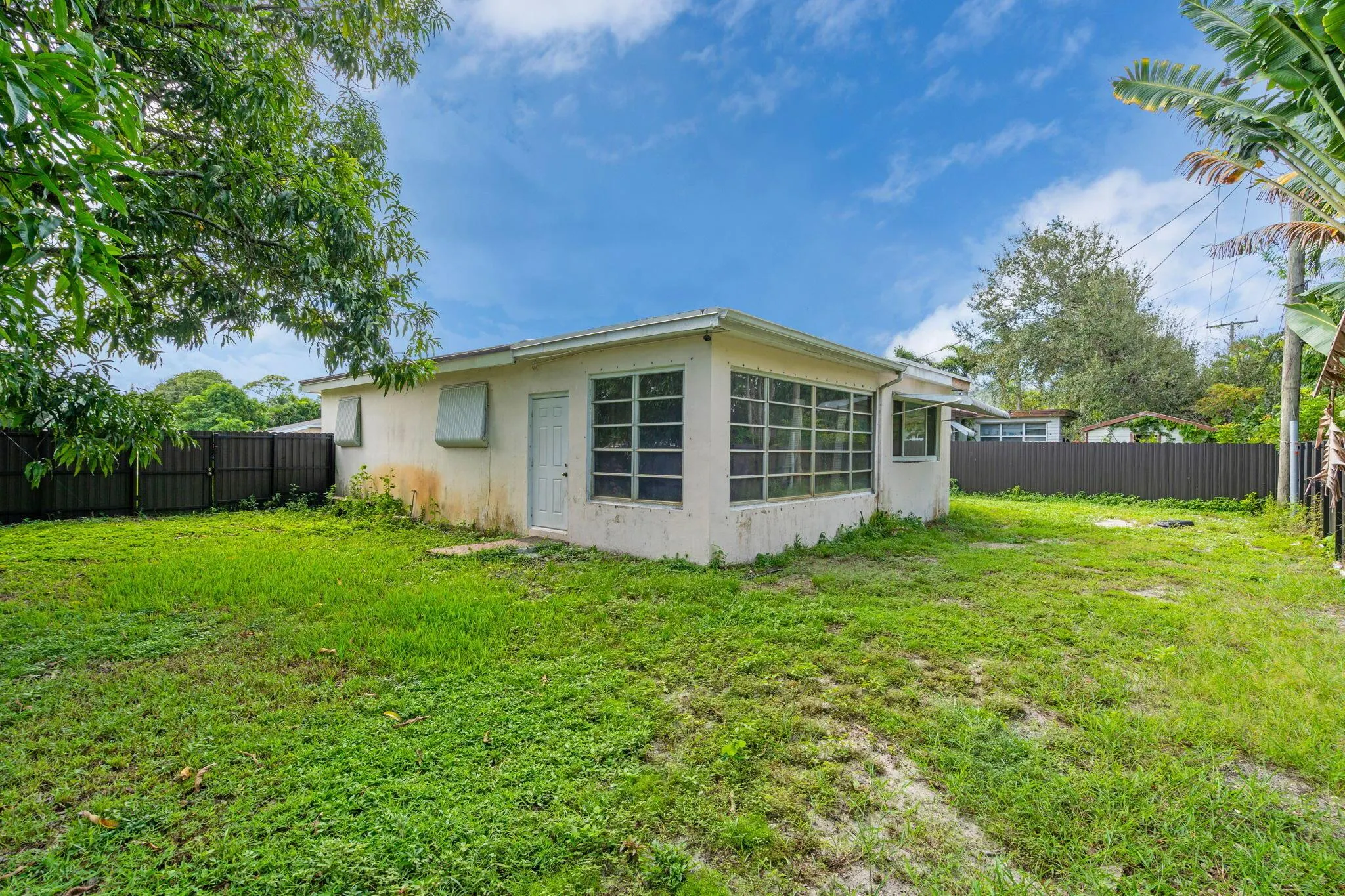 3301 SW 20th Court