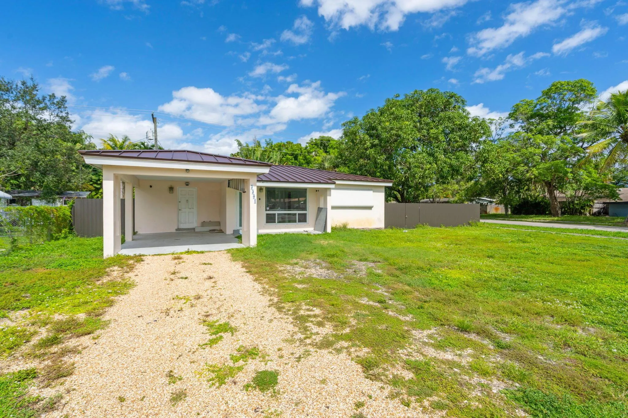 3301 SW 20th Court