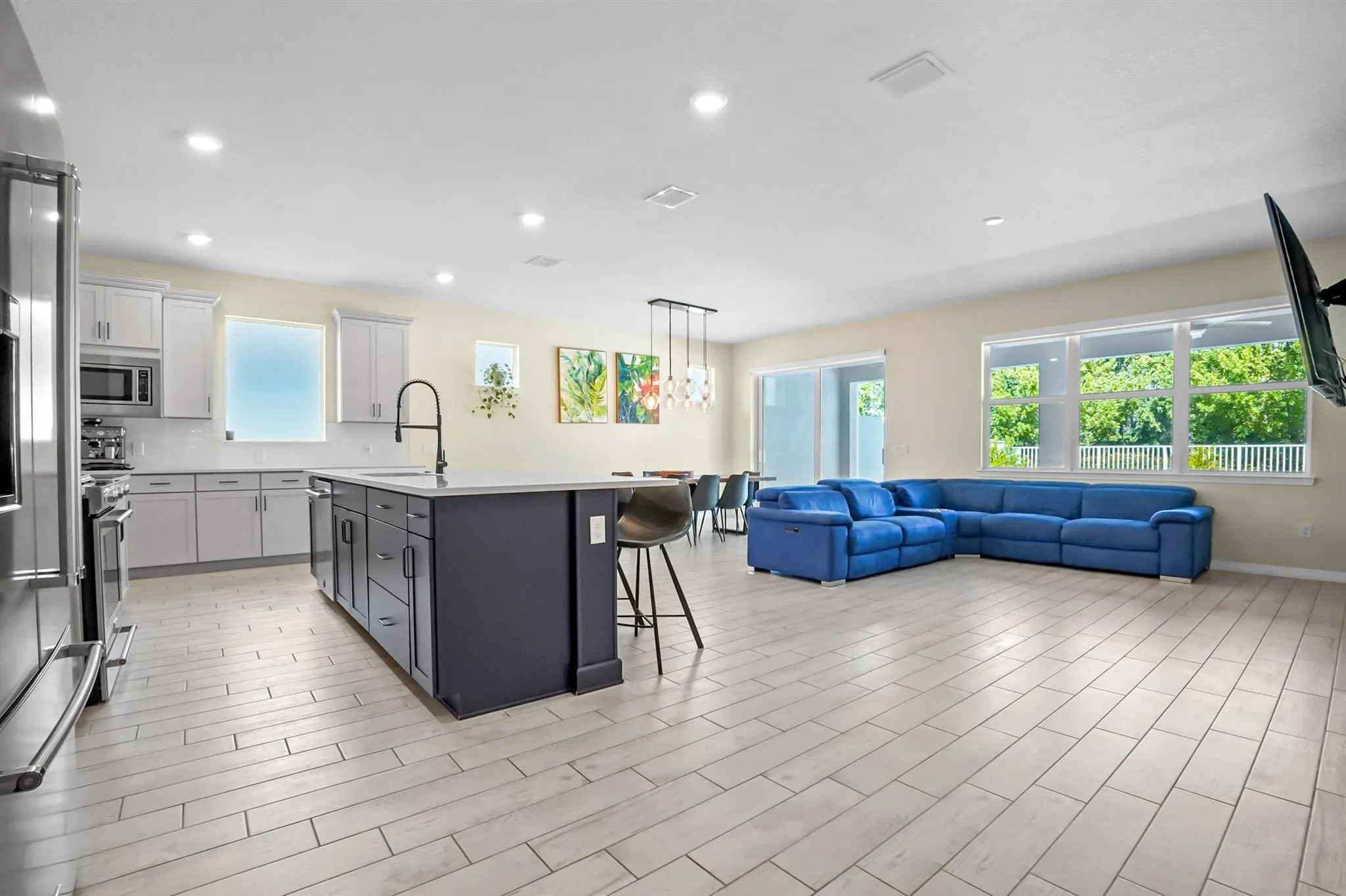 9613 Mosler Trail