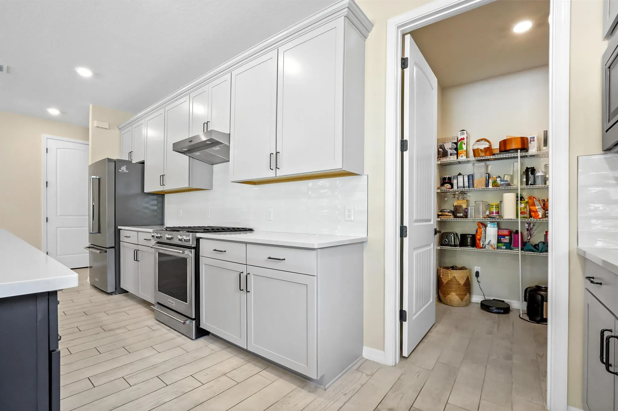 9613 Mosler Trail