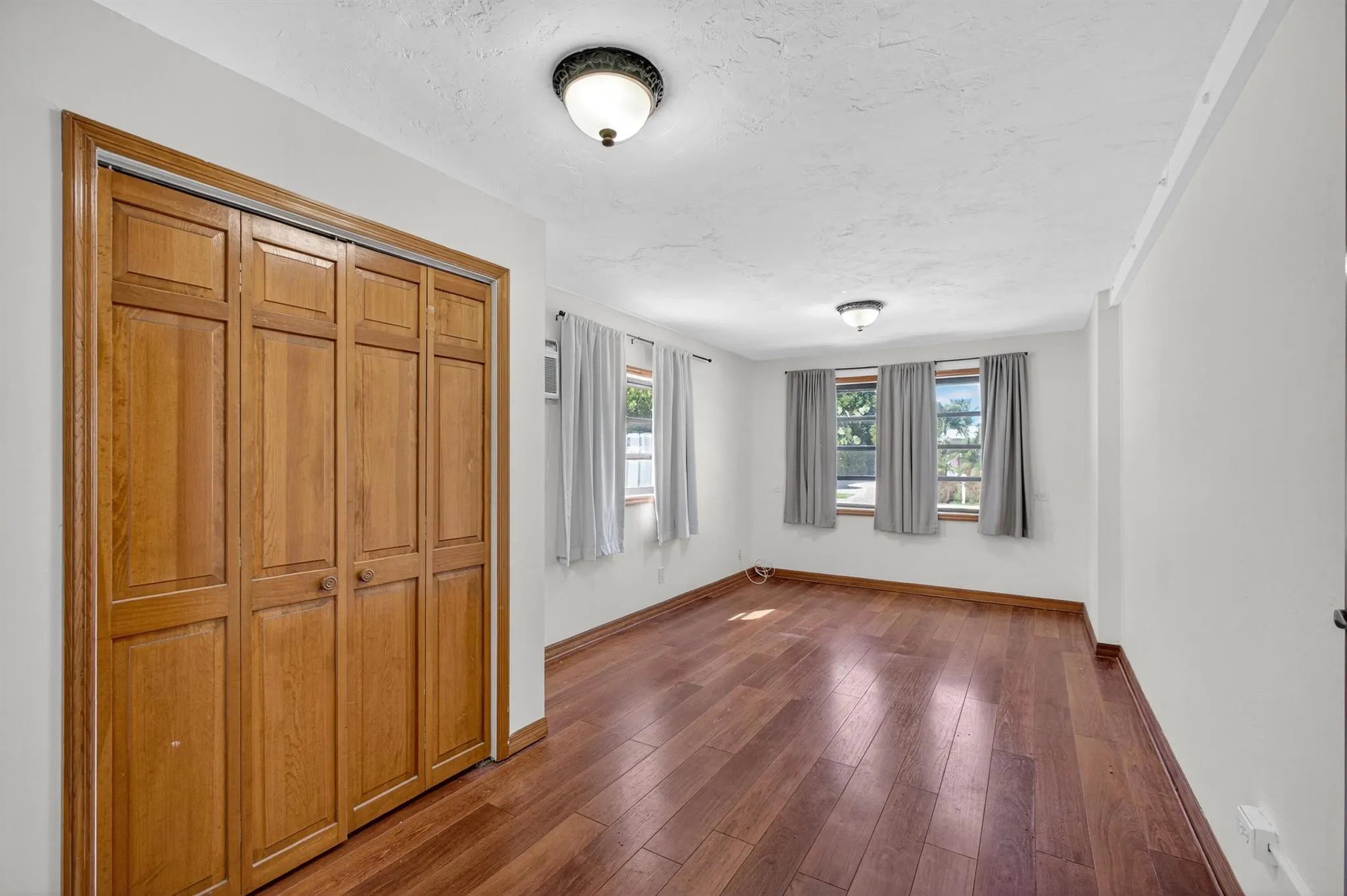 5408 Sioux Street