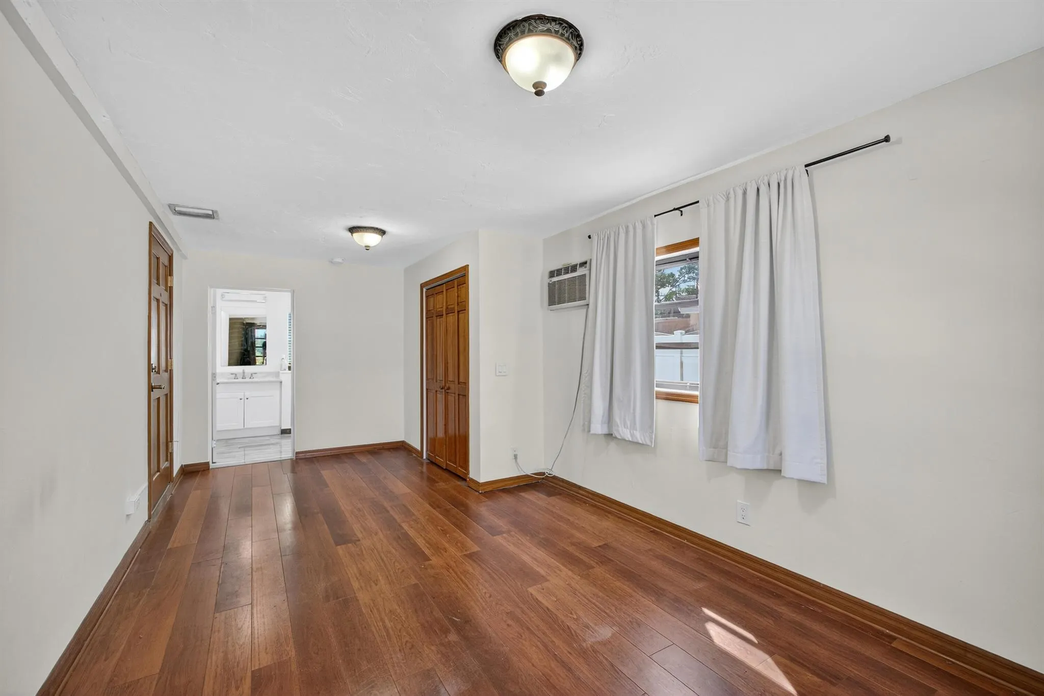 5408 Sioux Street