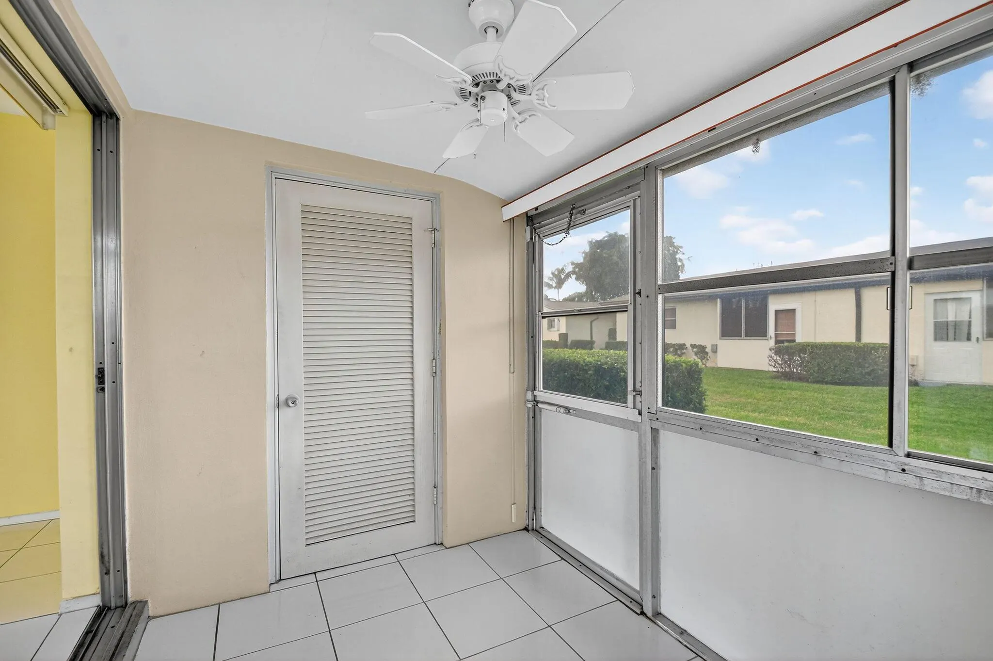 2965 Ashley Drive W, #G