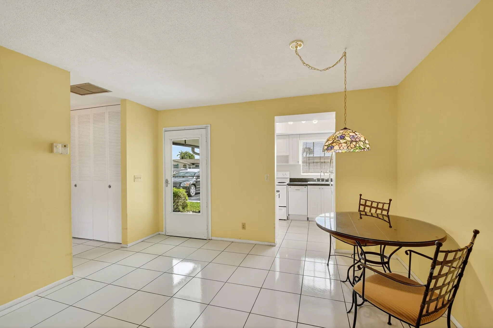2965 Ashley Drive W, #G
