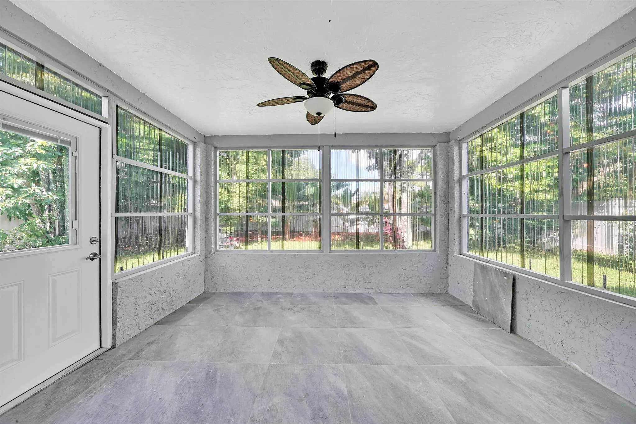 724 Avenue Chaumont