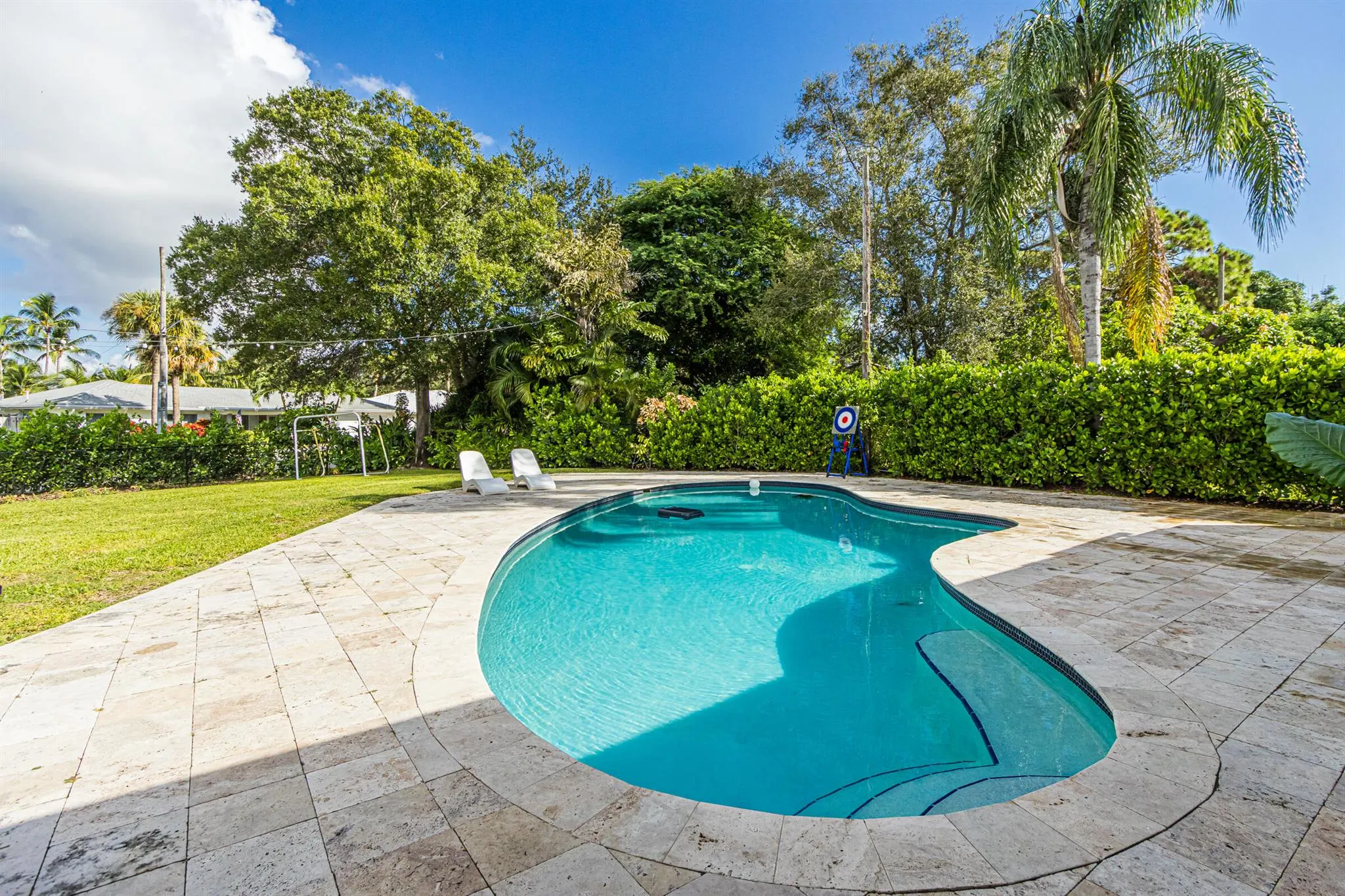1049 W Palmetto Park Road S