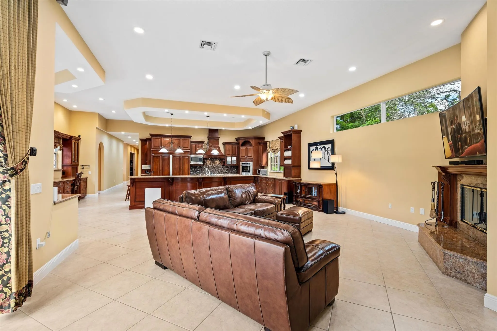 6071 NW 69th Way