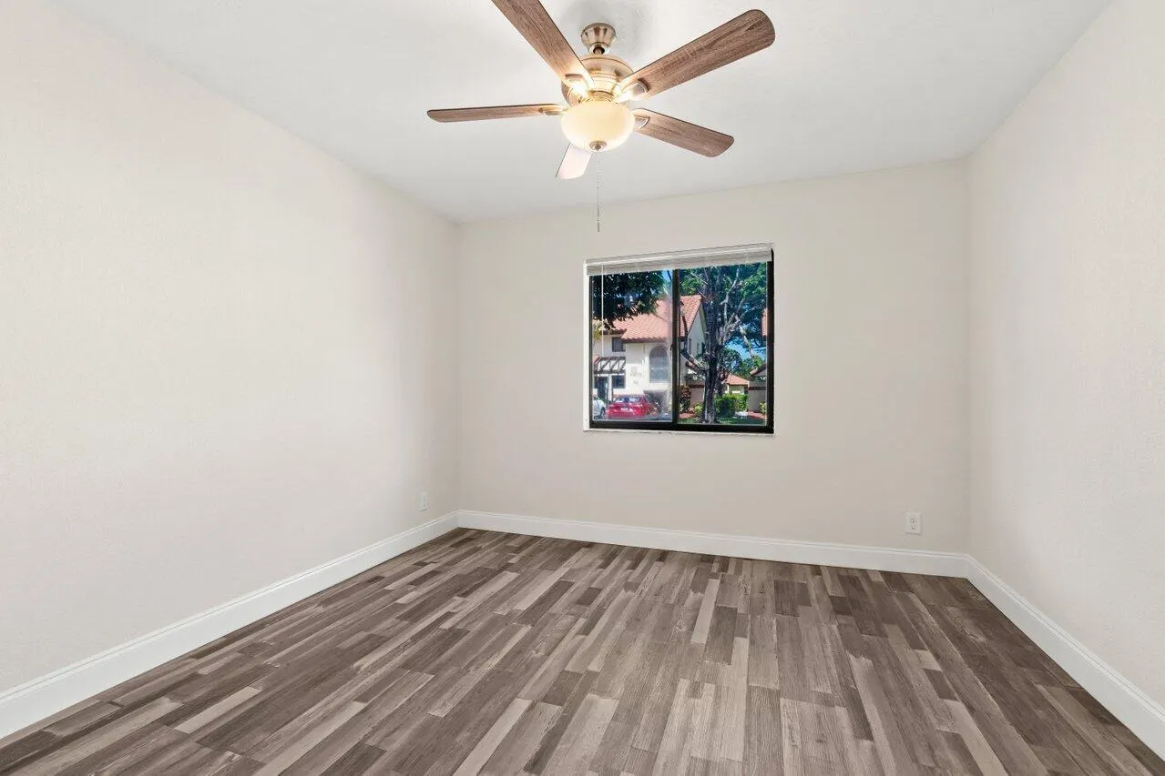 10679 Ocean Palm Way, #101