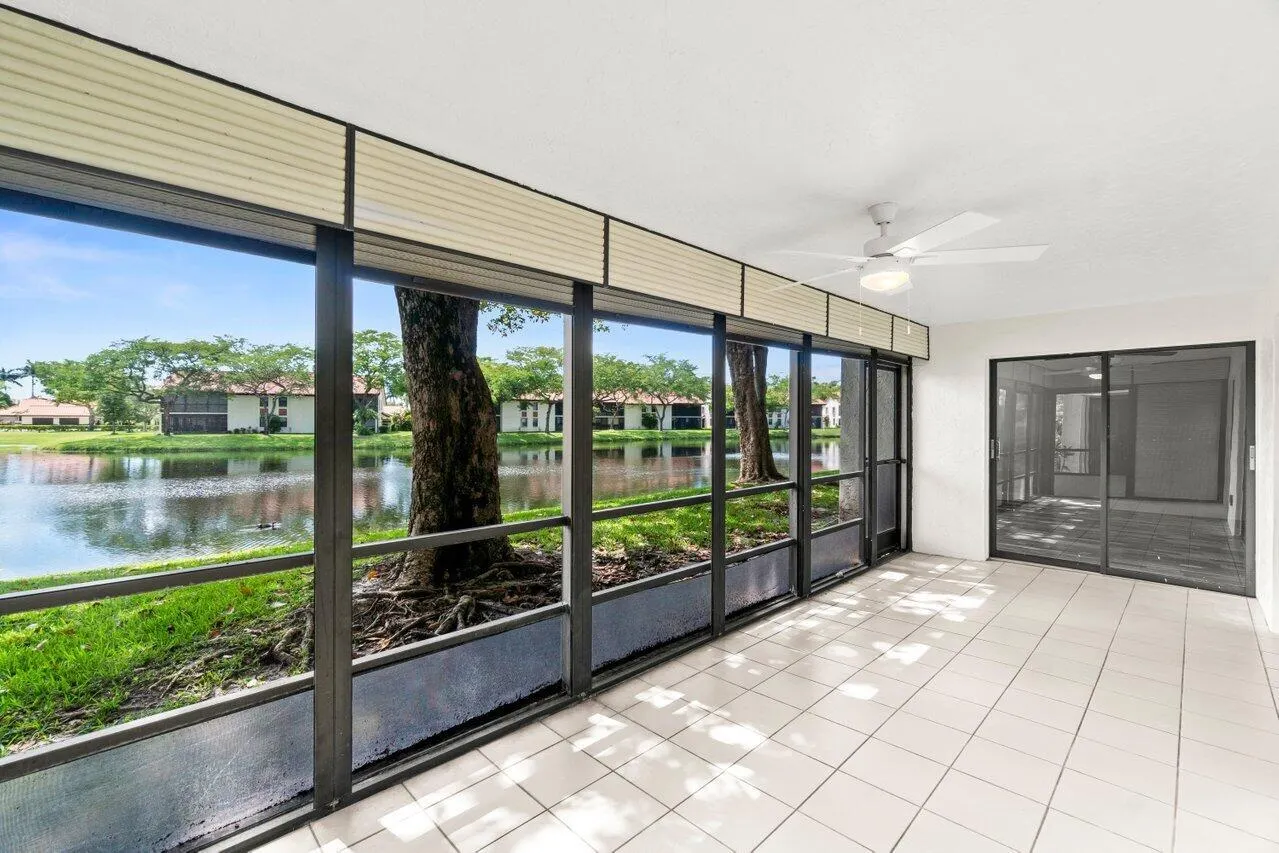 10679 Ocean Palm Way, #101