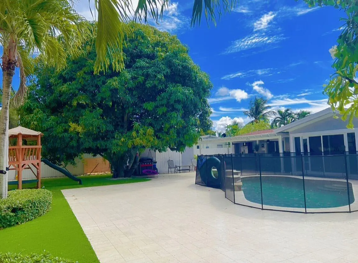 1474 Cochran Drive