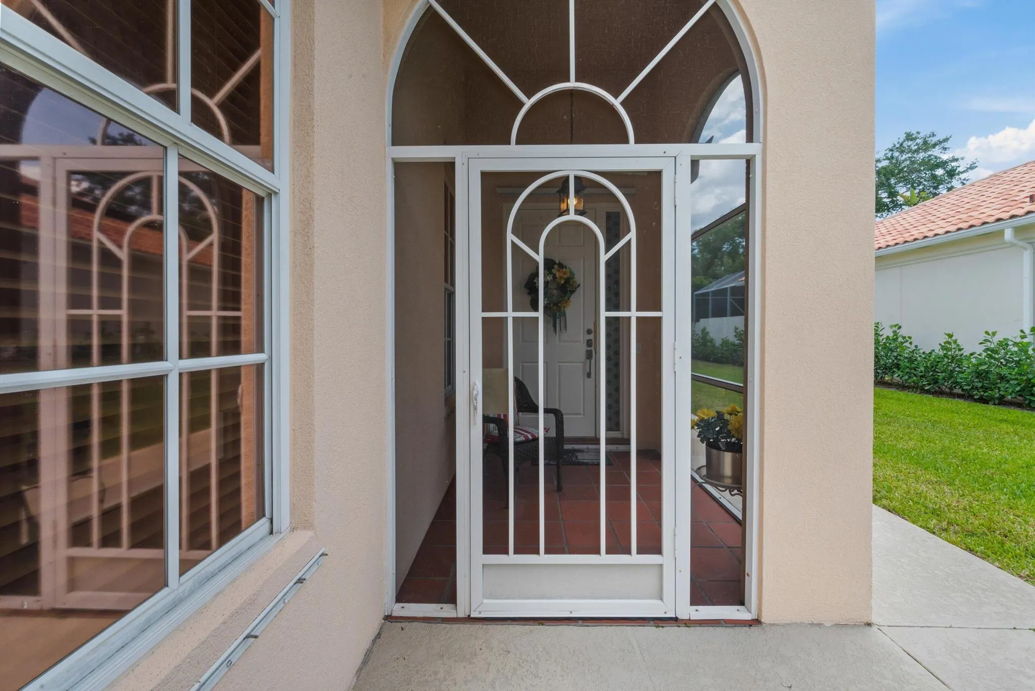 4643 Hammock Circle