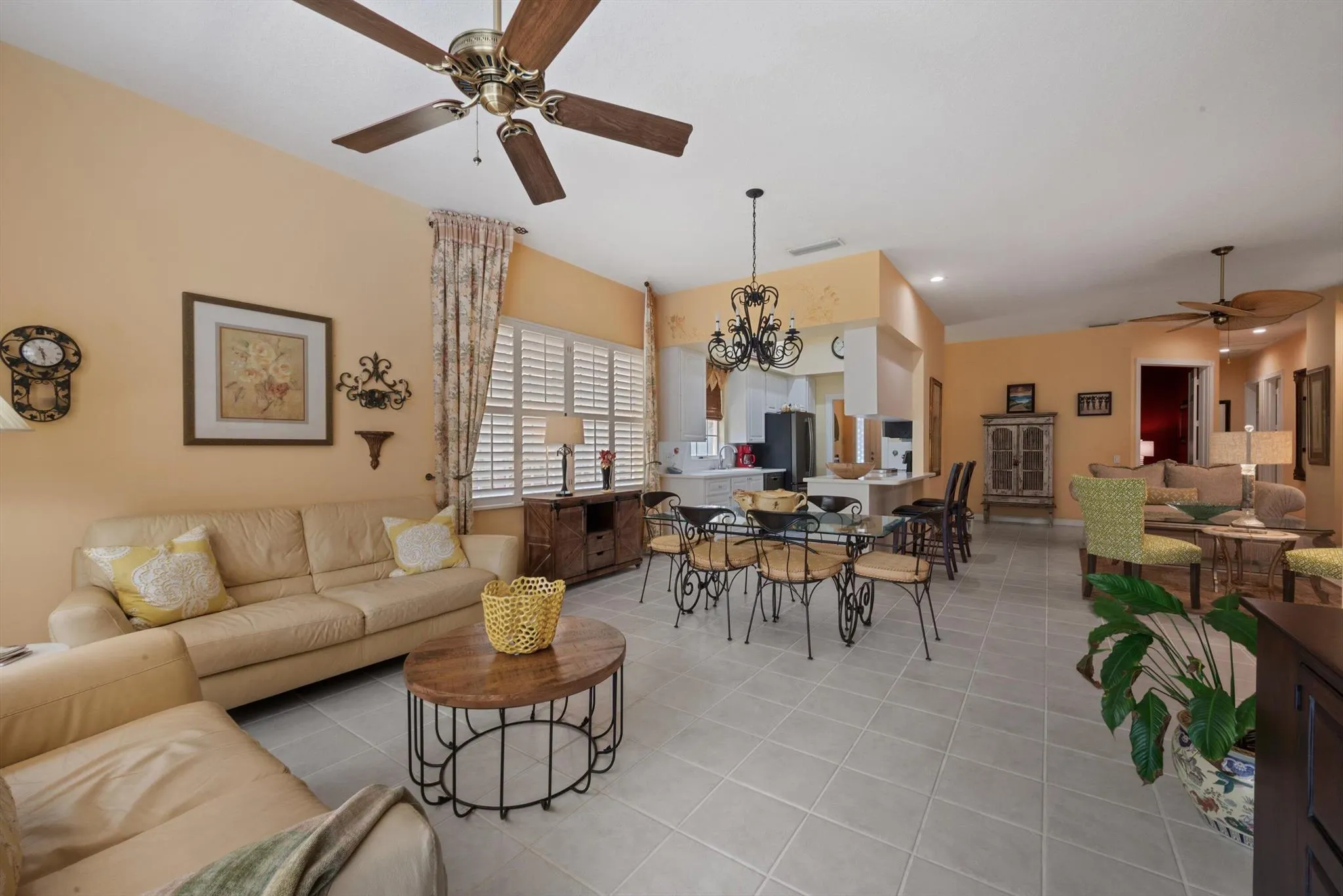 4643 Hammock Circle