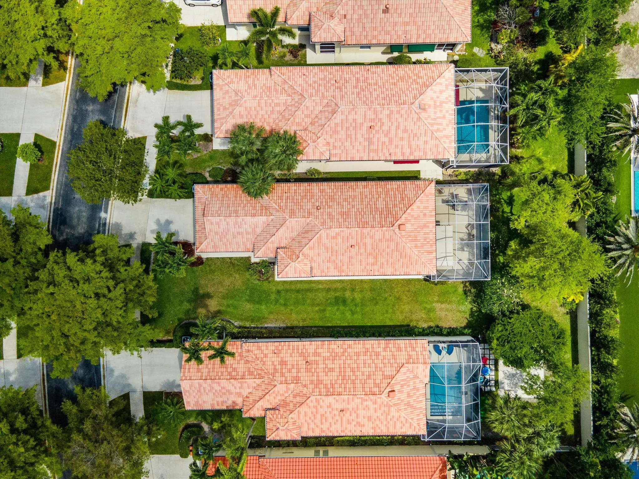 4643 Hammock Circle