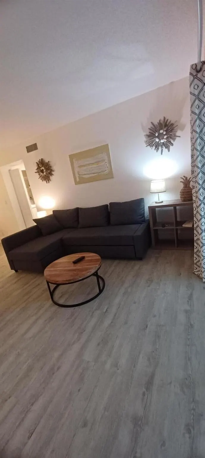 2733 S Oakland Forest Drive, #104
