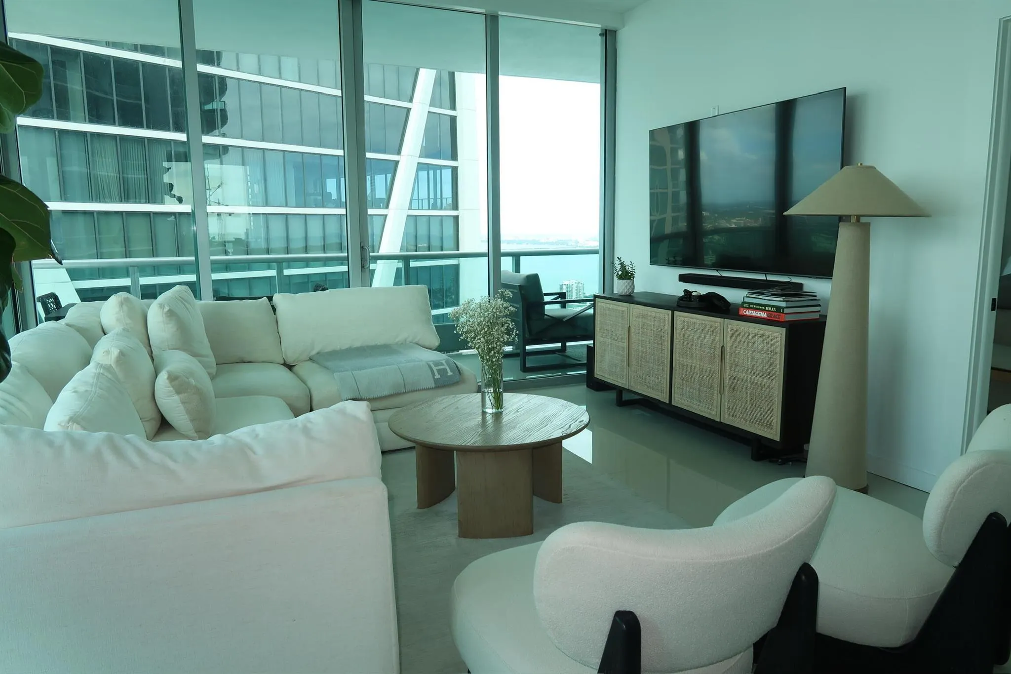 900 Biscayne Boulevard, #4812