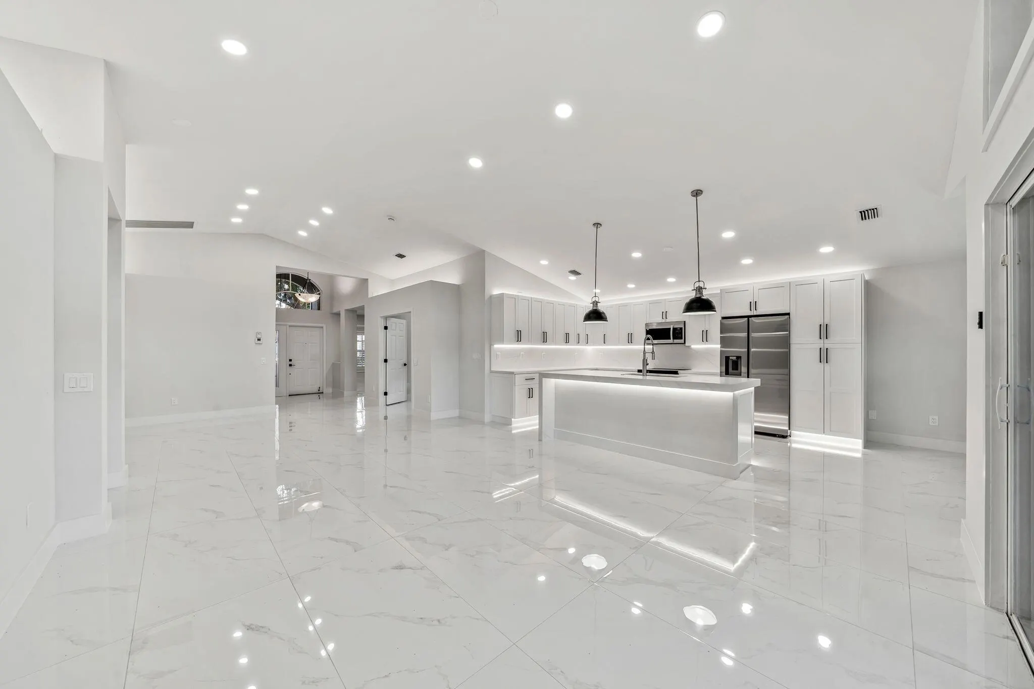 7273 Kea Lani Drive