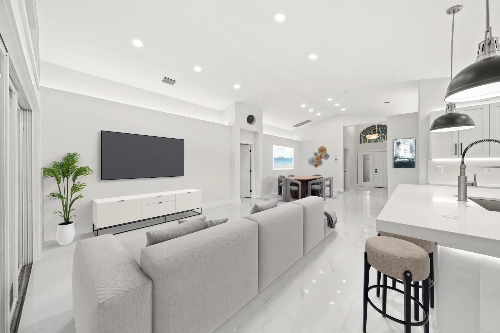 7273 Kea Lani Drive