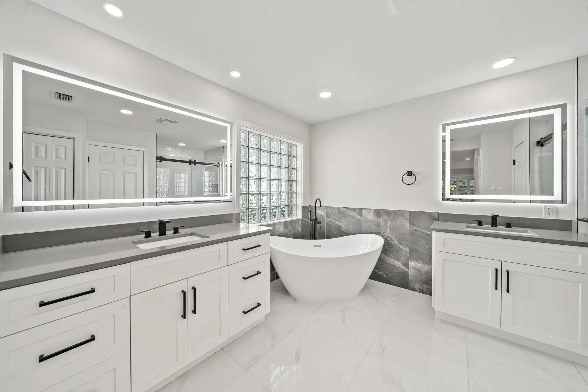 7273 Kea Lani Drive