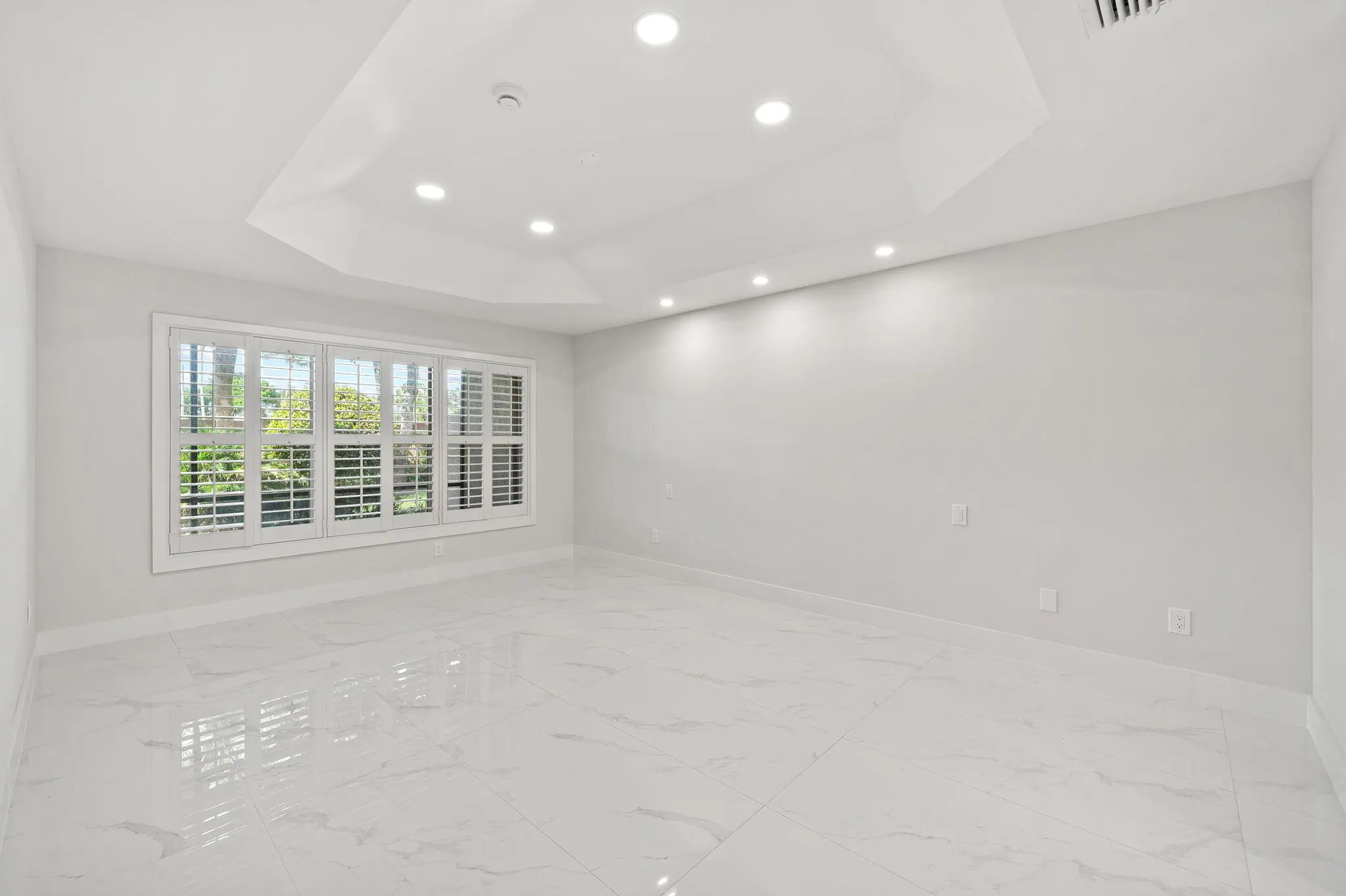 7273 Kea Lani Drive