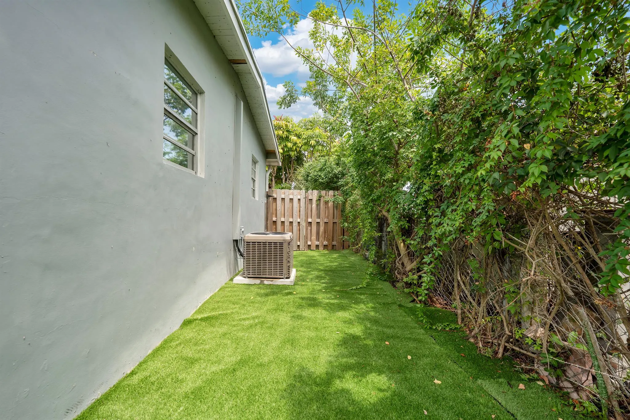 1841 NW 26th Avenue