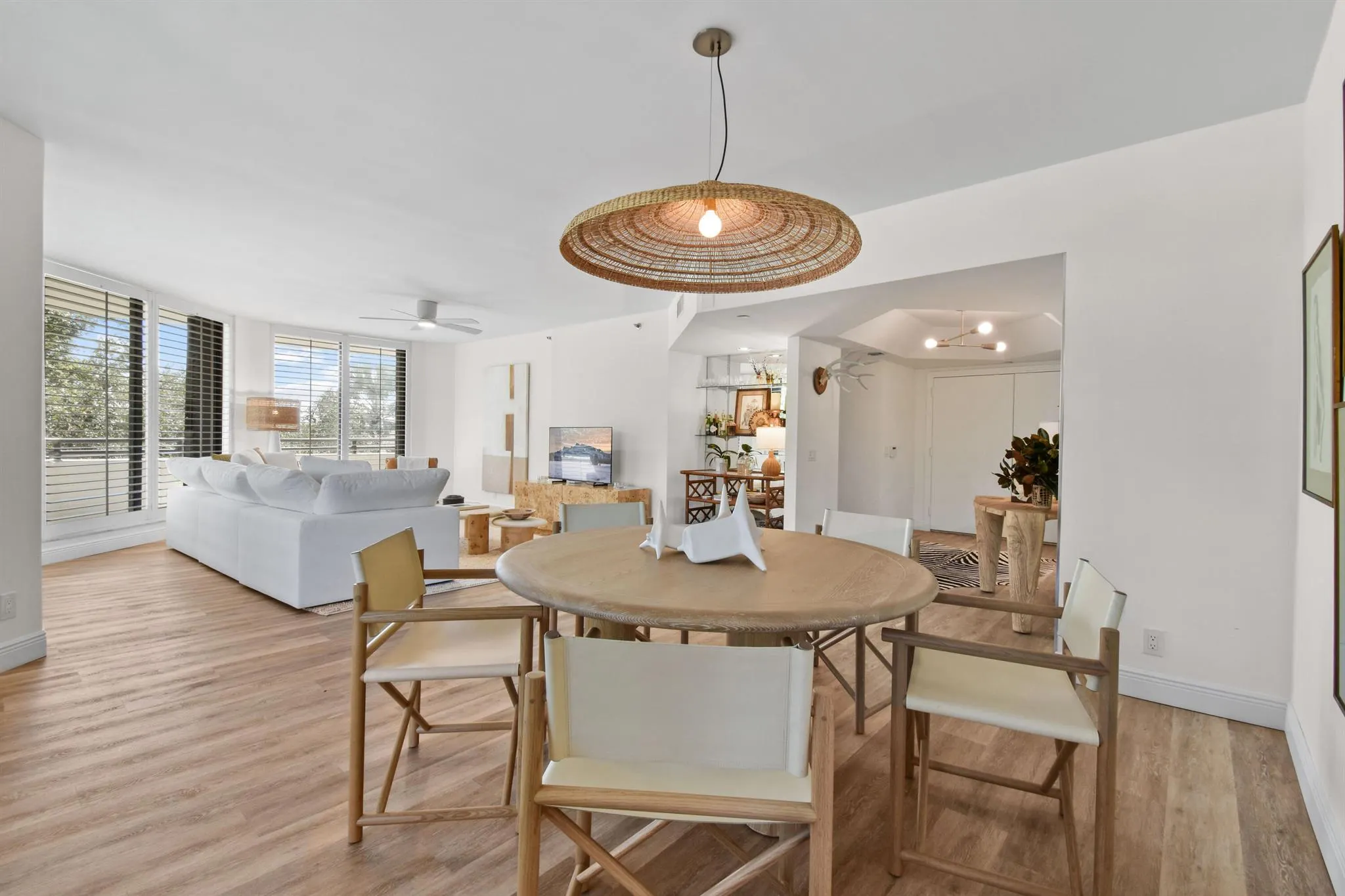 3322 Casseekey Island Road, #302