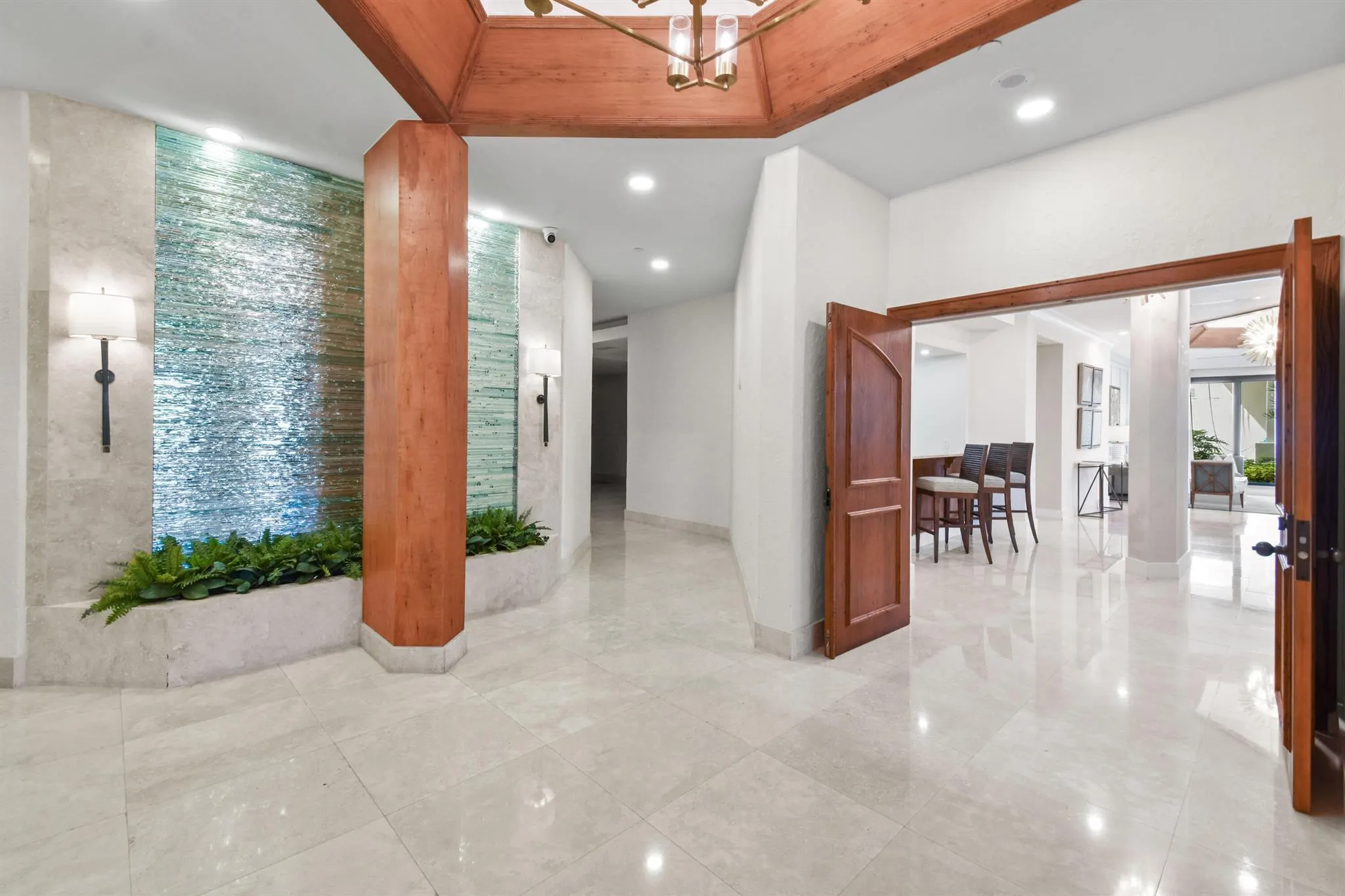 3322 Casseekey Island Road, #302