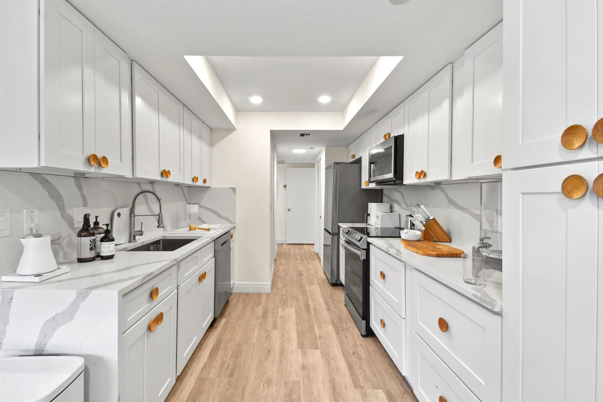 3322 Casseekey Island Road, #302