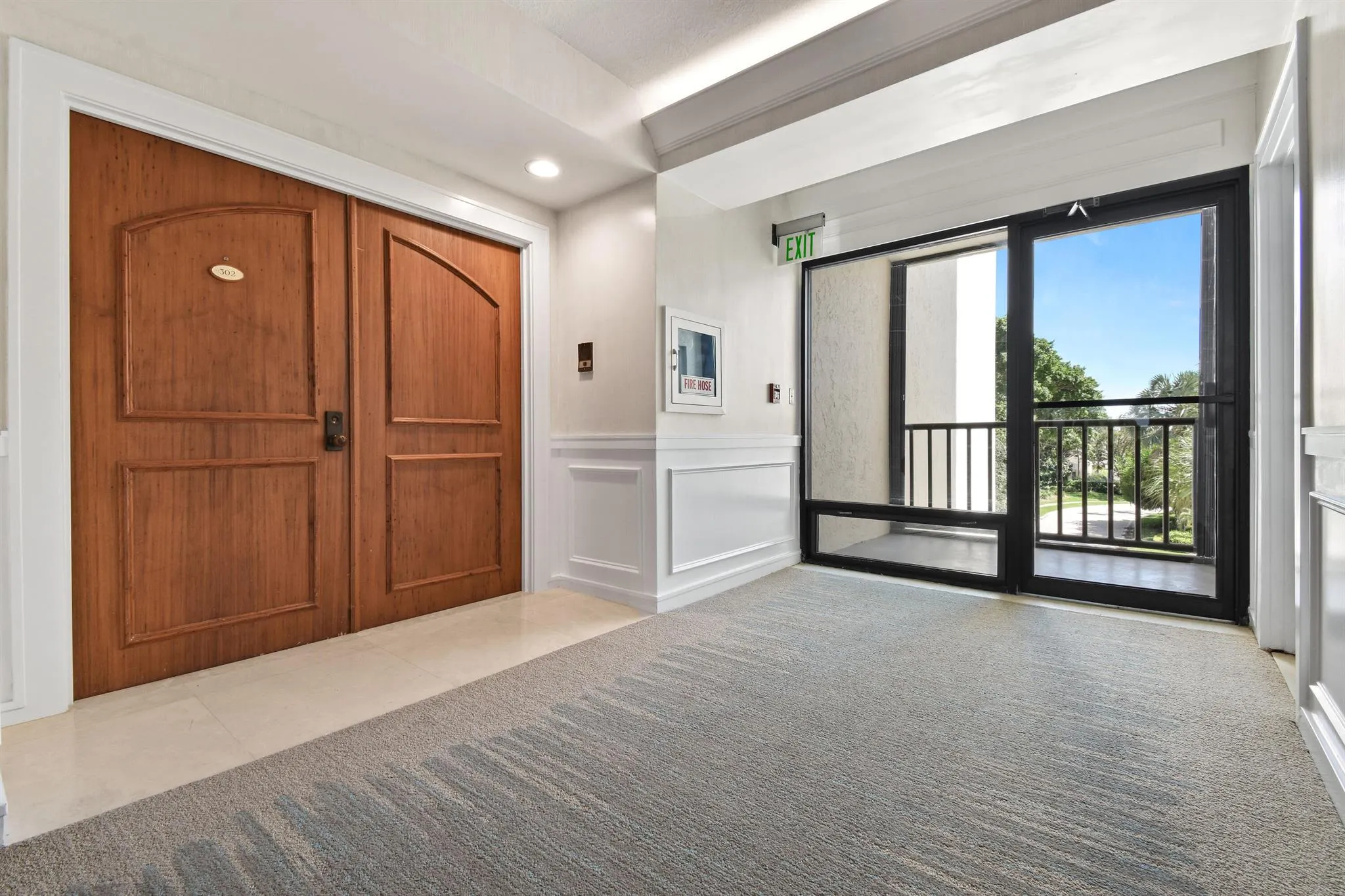 3322 Casseekey Island Road, #302