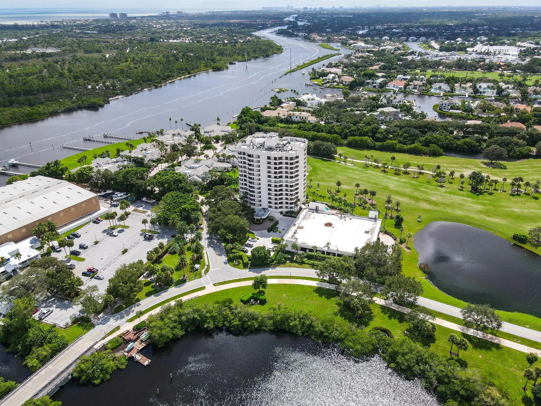 3322 Casseekey Island Road, #302