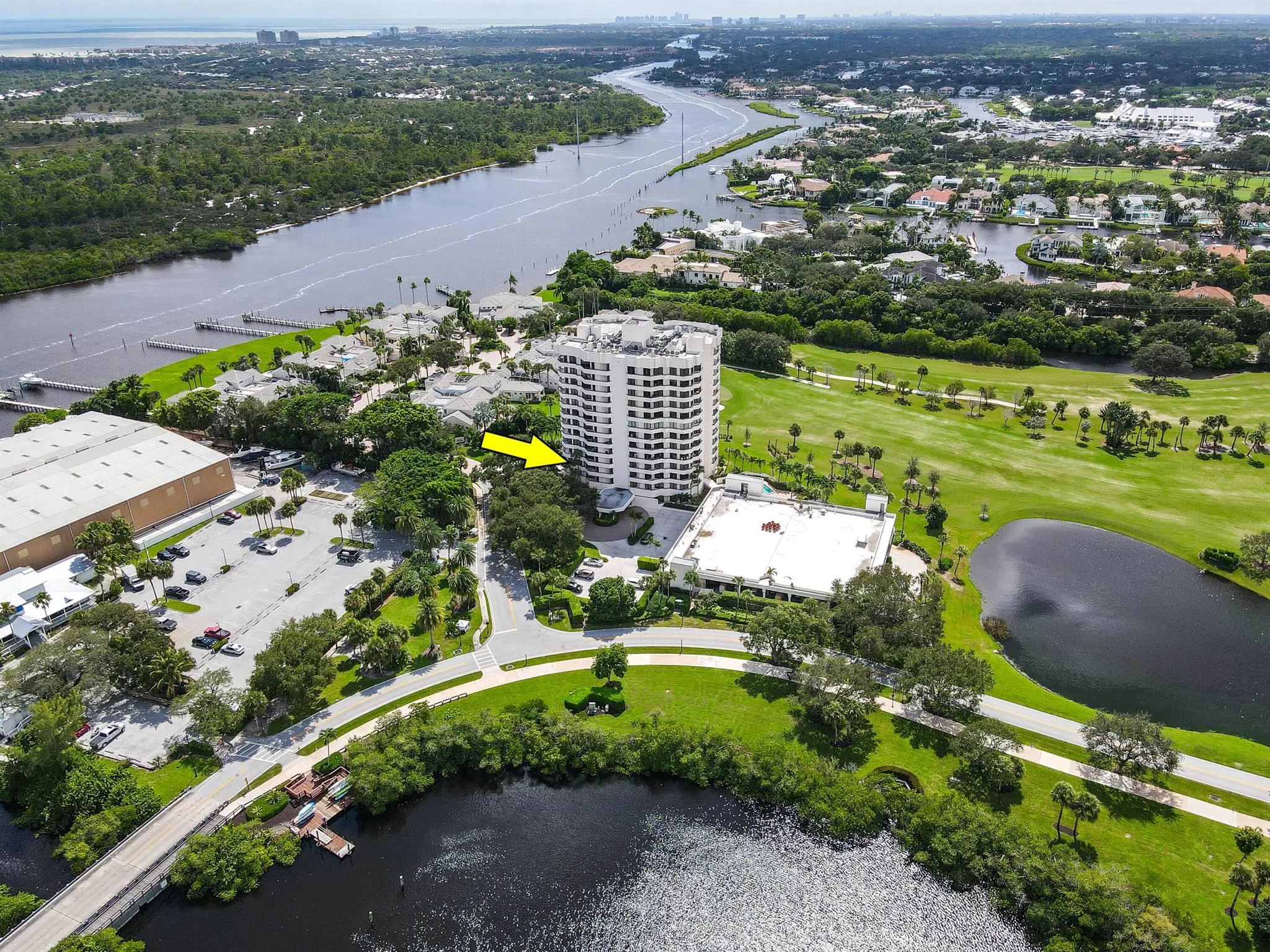 3322 Casseekey Island Road, #302