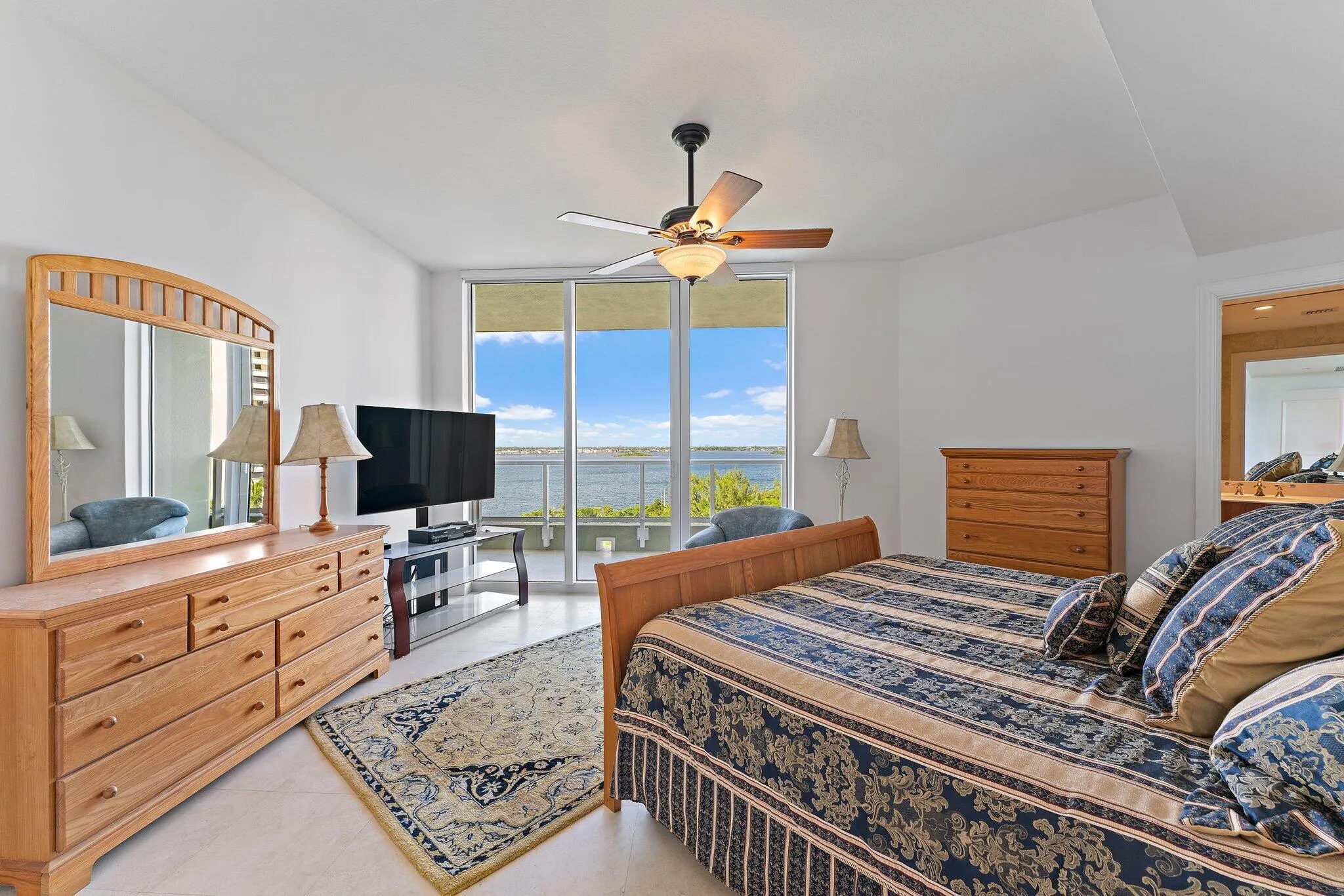 5050 N Ocean Drive, #801