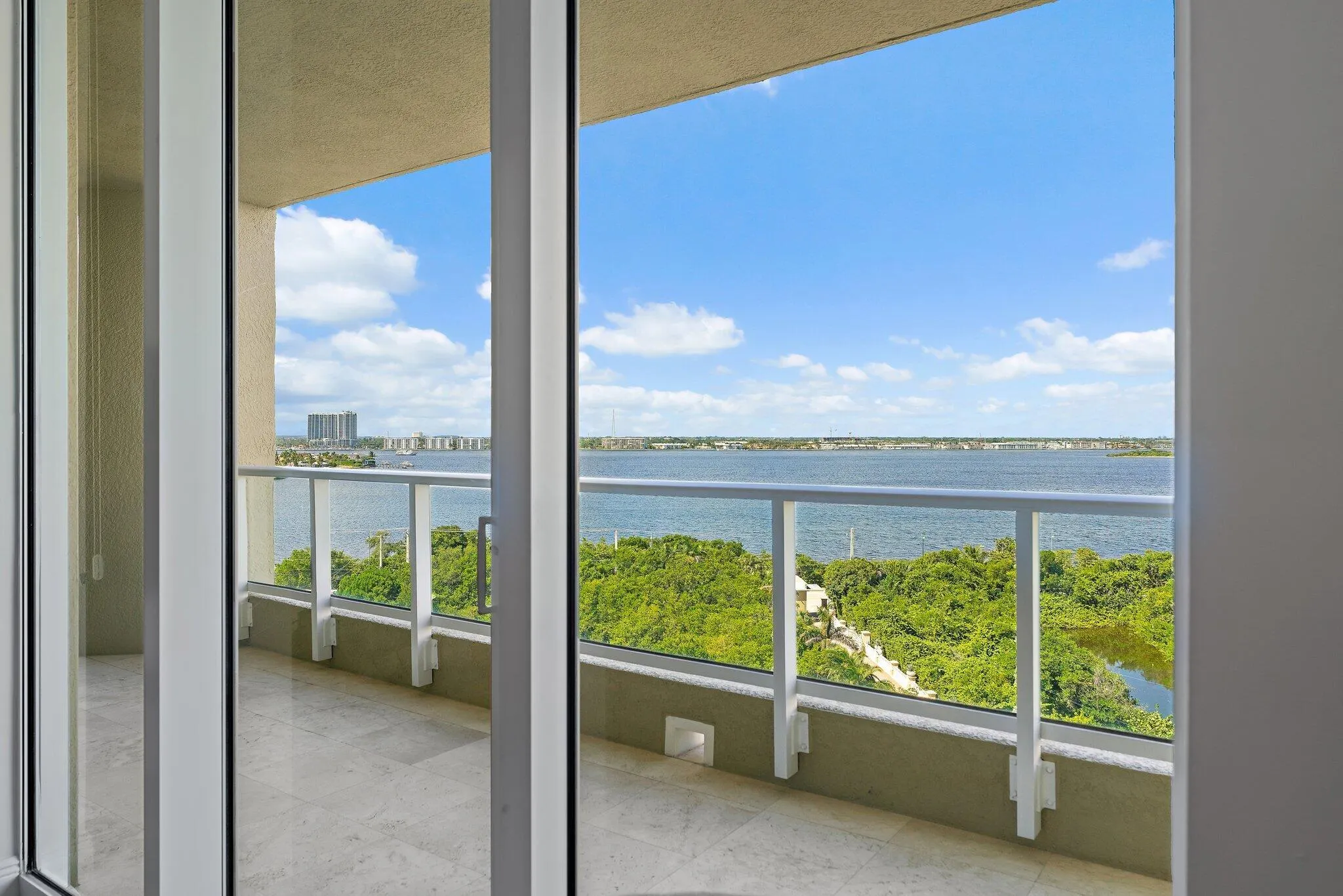 5050 N Ocean Drive, #801