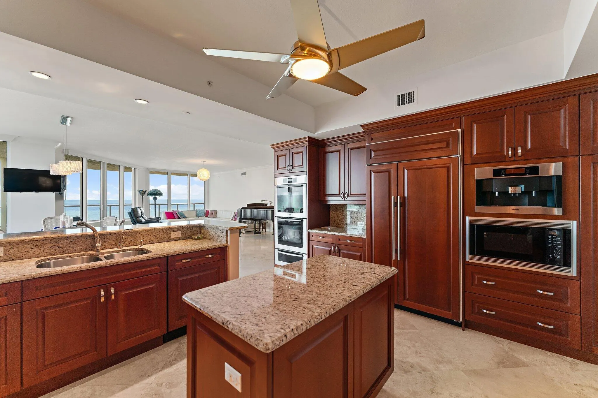 5050 N Ocean Drive, #801