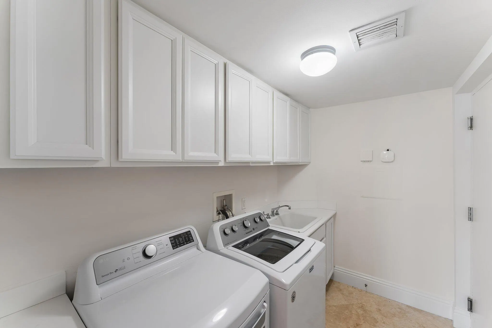 5050 N Ocean Drive, #801
