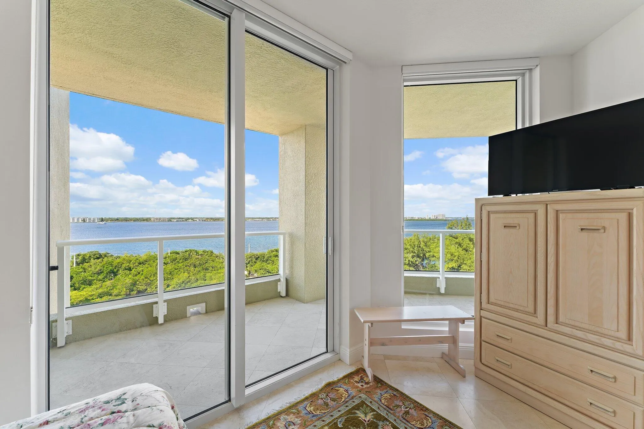 5050 N Ocean Drive, #801