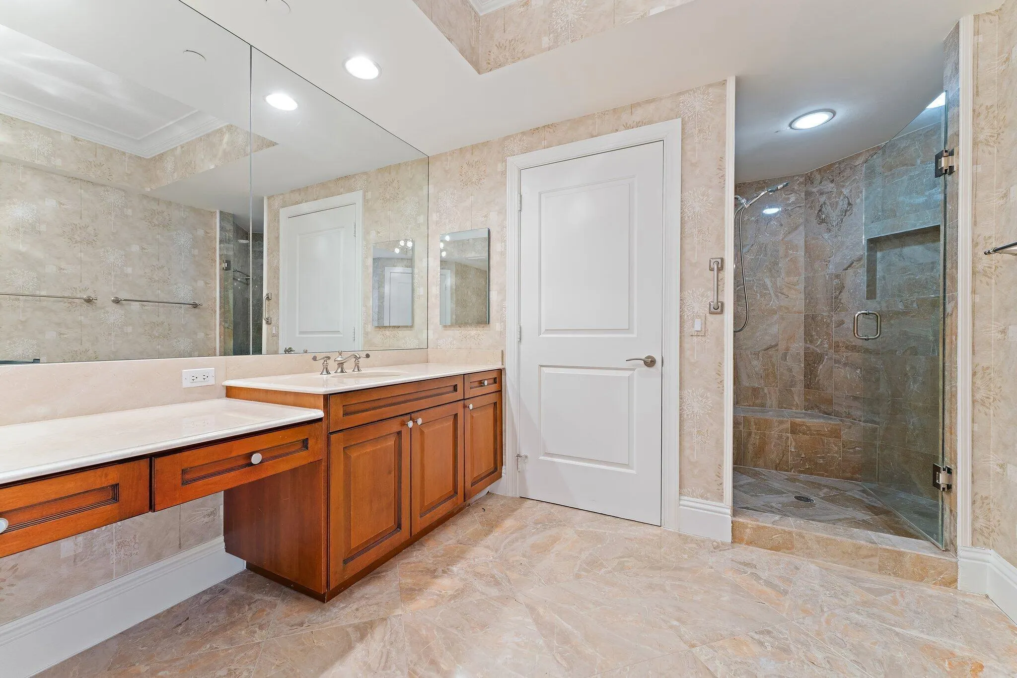 5050 N Ocean Drive, #801