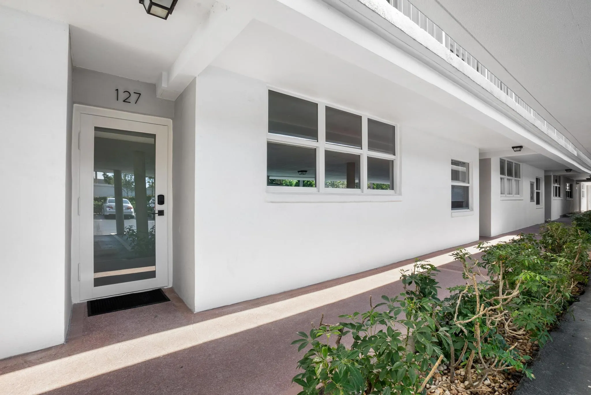2525 Florida Boulevard, #127