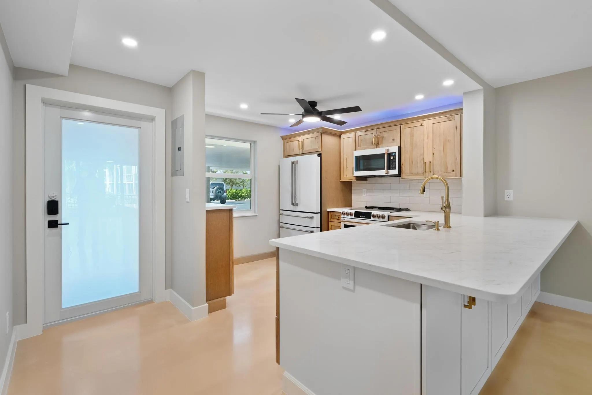 2525 Florida Boulevard, #127