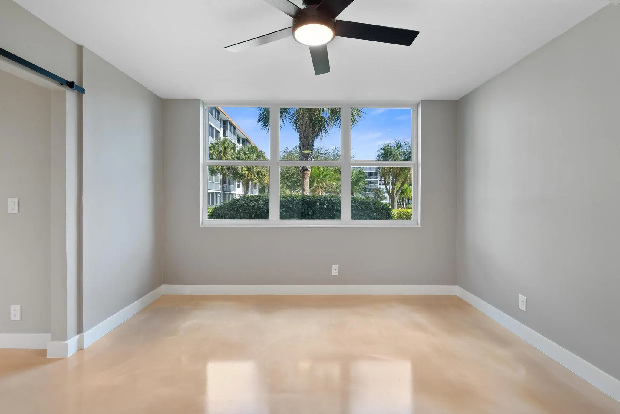2525 Florida Boulevard, #127