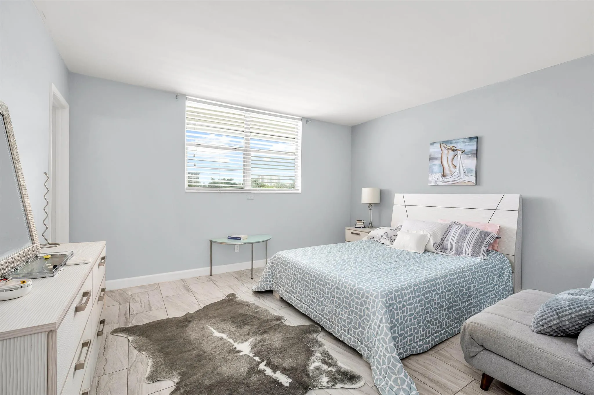 2731 NE 14th St Causeway, #430
