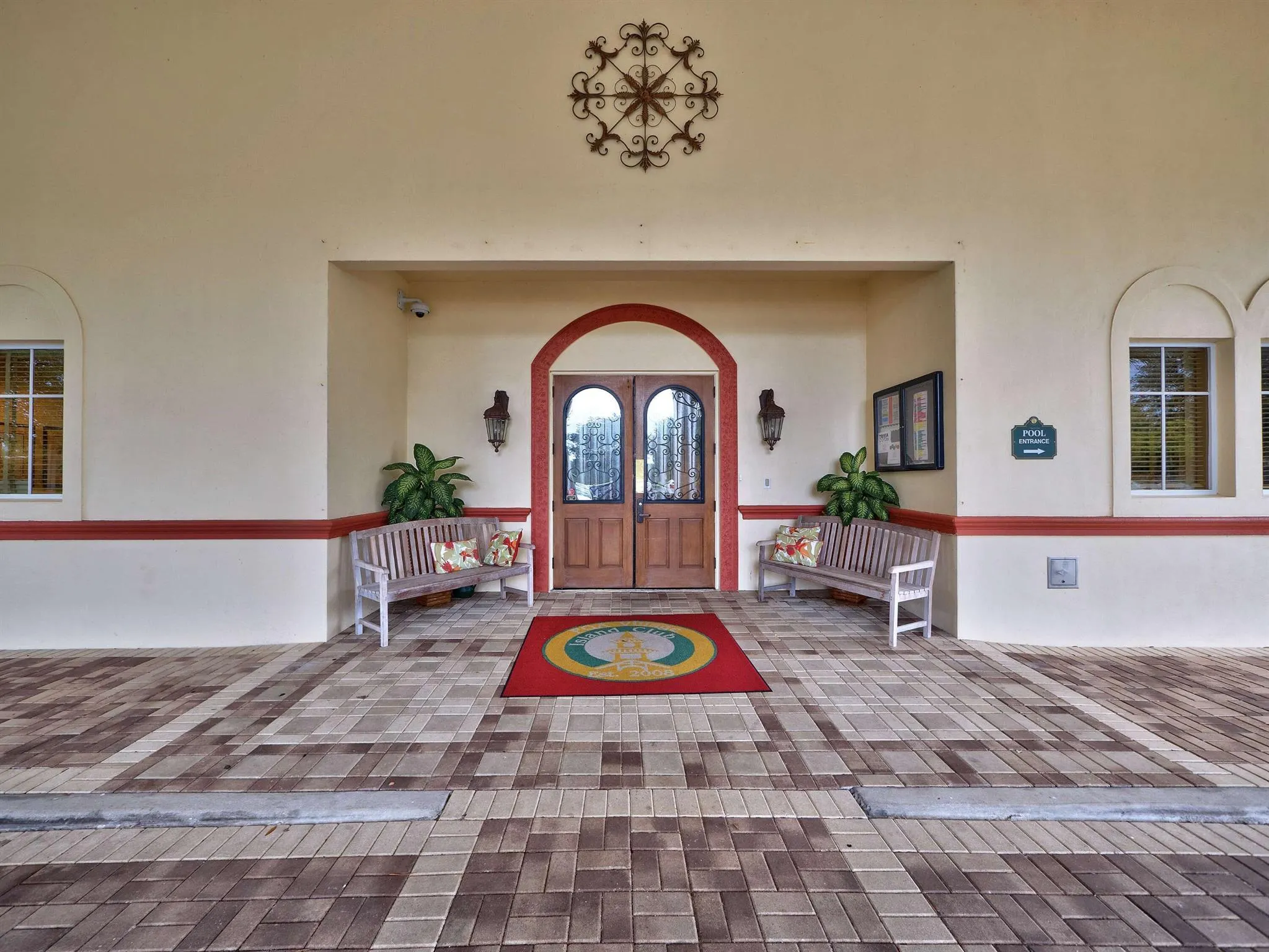 7996 Saddlebrook Drive
