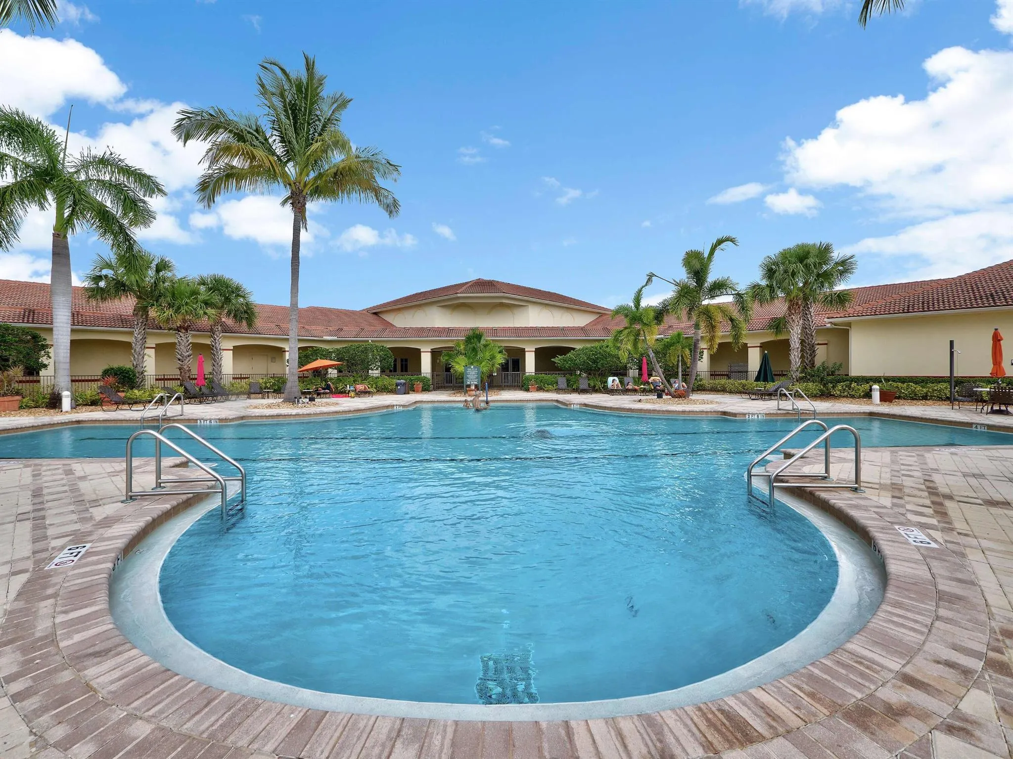 7996 Saddlebrook Drive