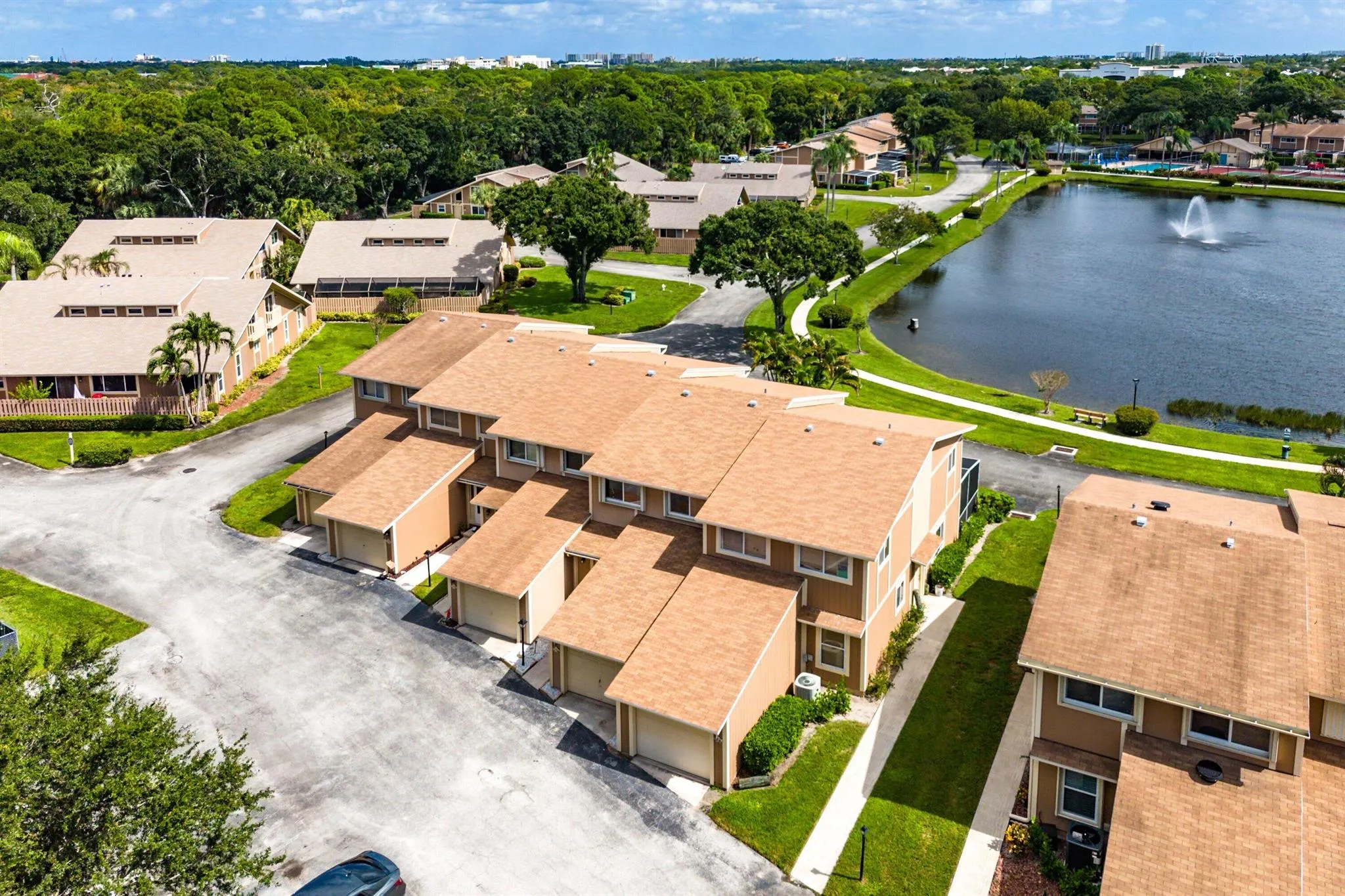 154 Maplecrest Circle