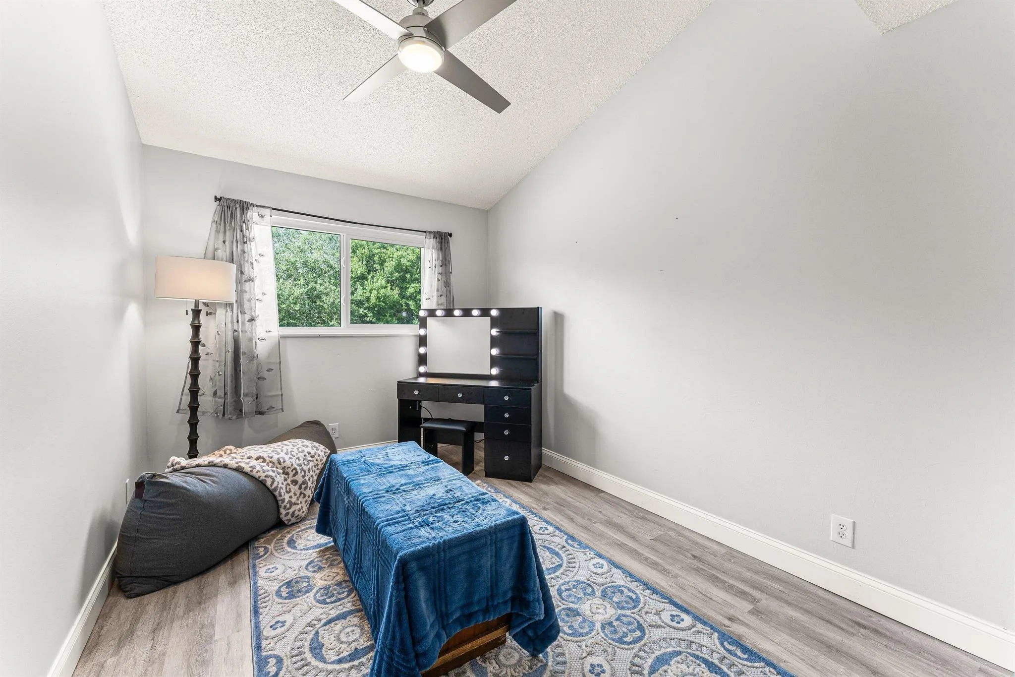 154 Maplecrest Circle