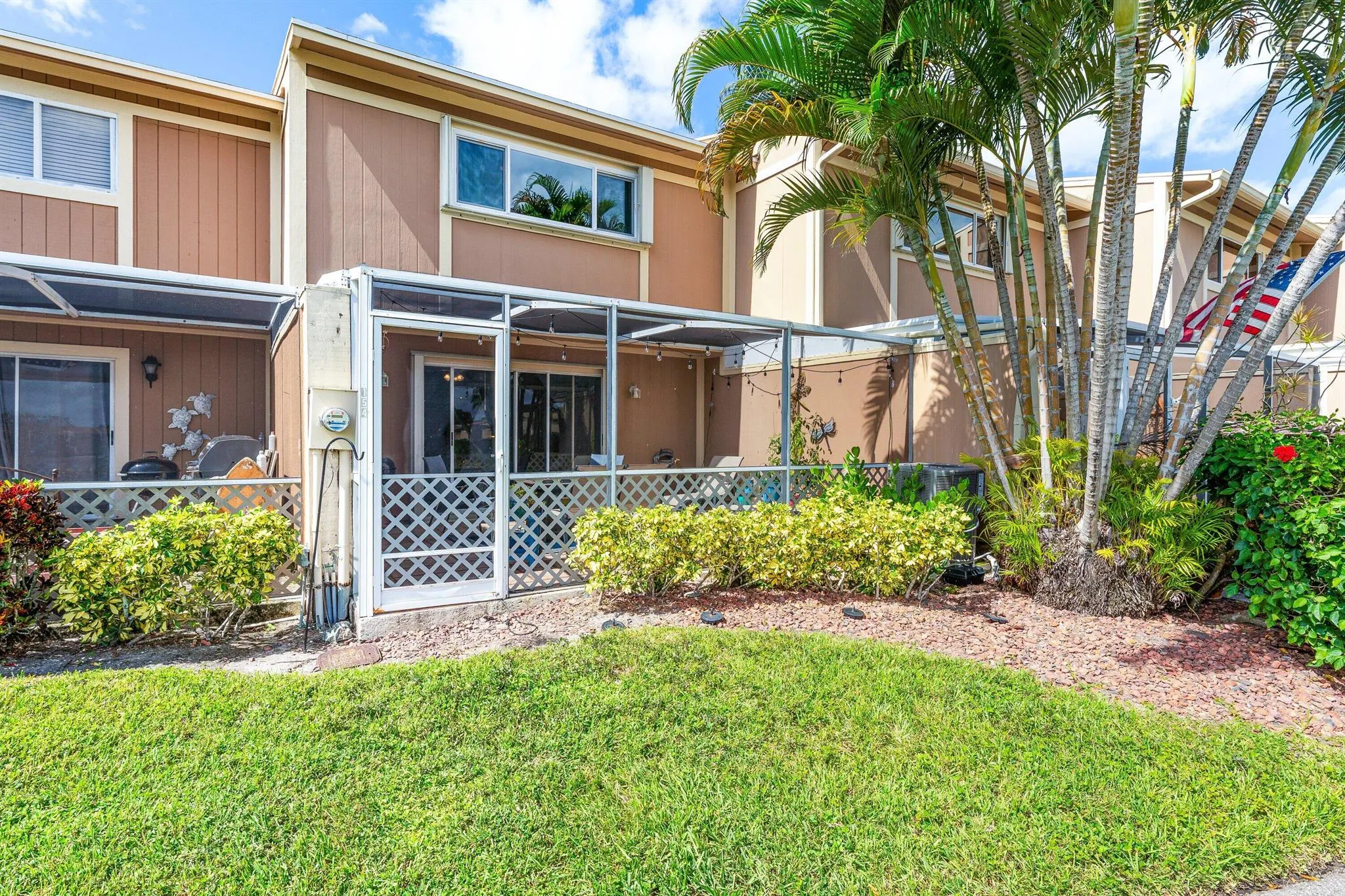 154 Maplecrest Circle