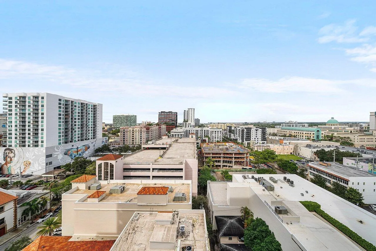 255 Evernia Street, #1115