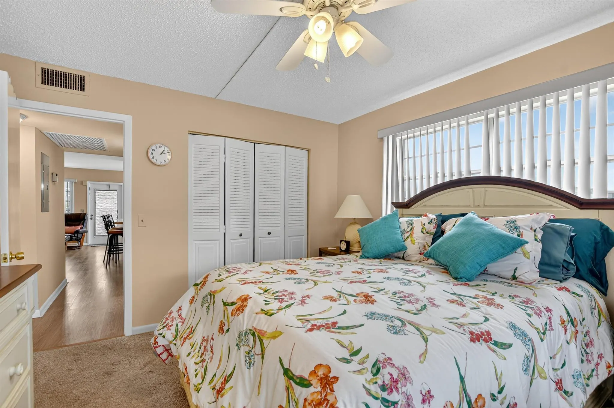 351 Fanshaw, #I
