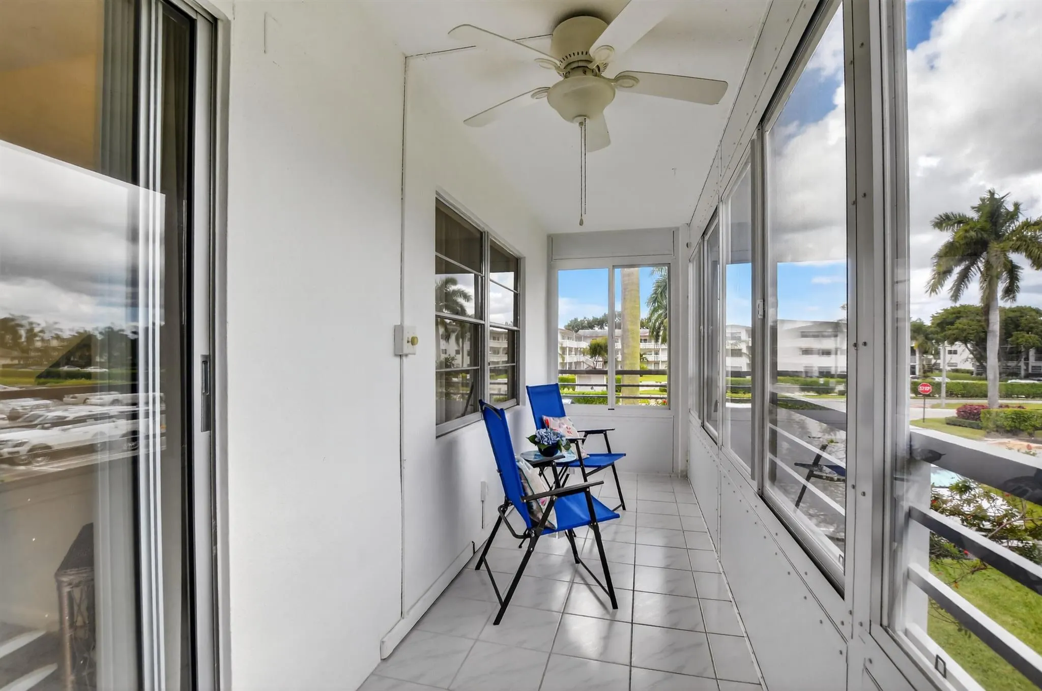 351 Fanshaw, #I