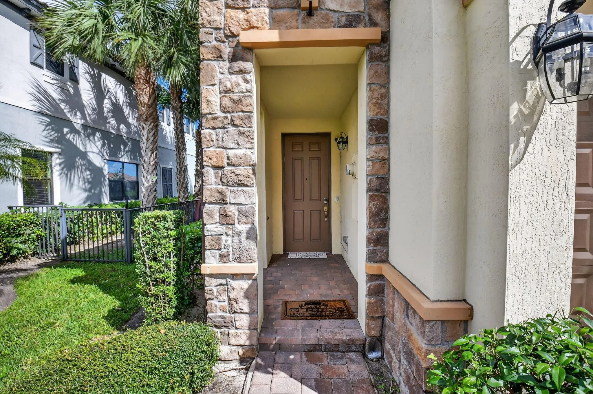 13021 Anthorne Lane